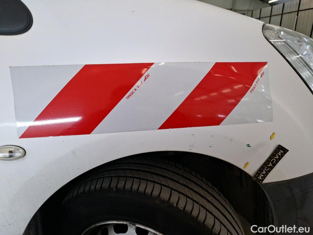  Citroen  Berlingo  Fourgon Club L1 (Court) 1.6 BlueHDi 100CV BVM5 E6 #9