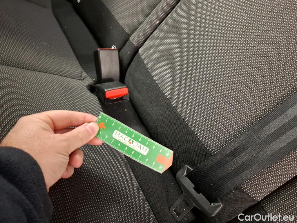  Citroen  C3 CITROEN  5p Berline PureTech 82 BVM Feel Business #9