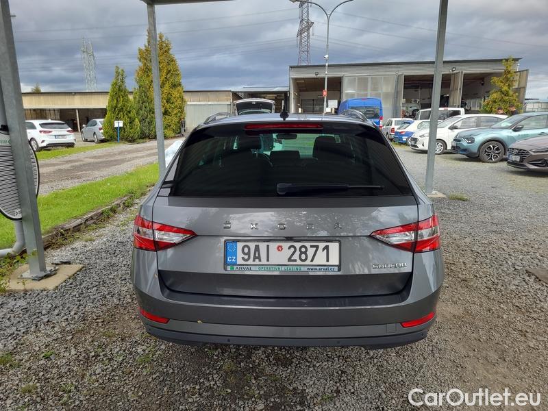  Skoda  Superb  Combi (3T5)(2010) Sup.C.FL2.0TDI 110 Style AT #13
