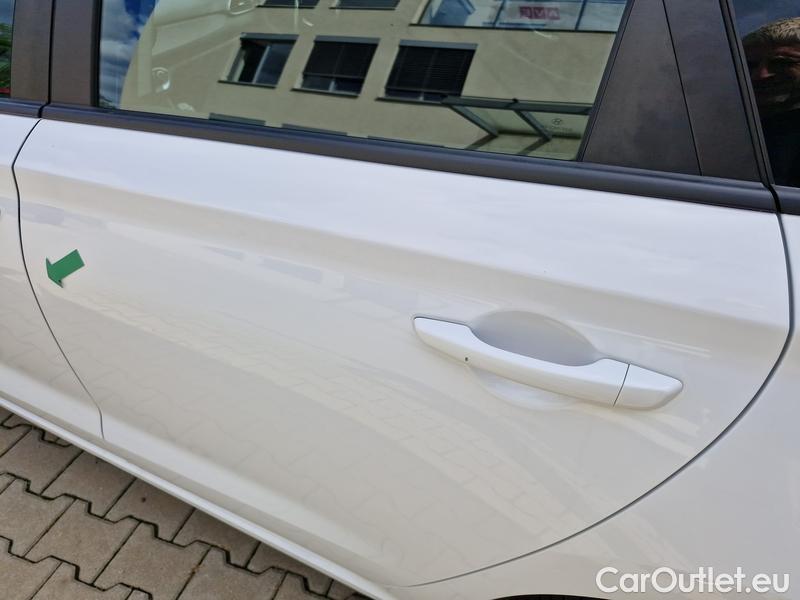  Hyundai  i30   cw (PD)(2017->)  kom.1.6CRDi 115 Comfort #4