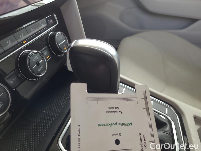  Volkswagen  Arteon  (3H7)(2017)  2.0TDI 110 Elegance AT #8