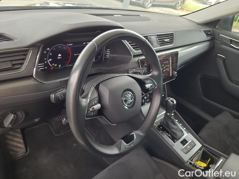  Skoda  Superb  Combi (3T5)(2010) Sup.C.FL2.0TDI 110 Style AT #8