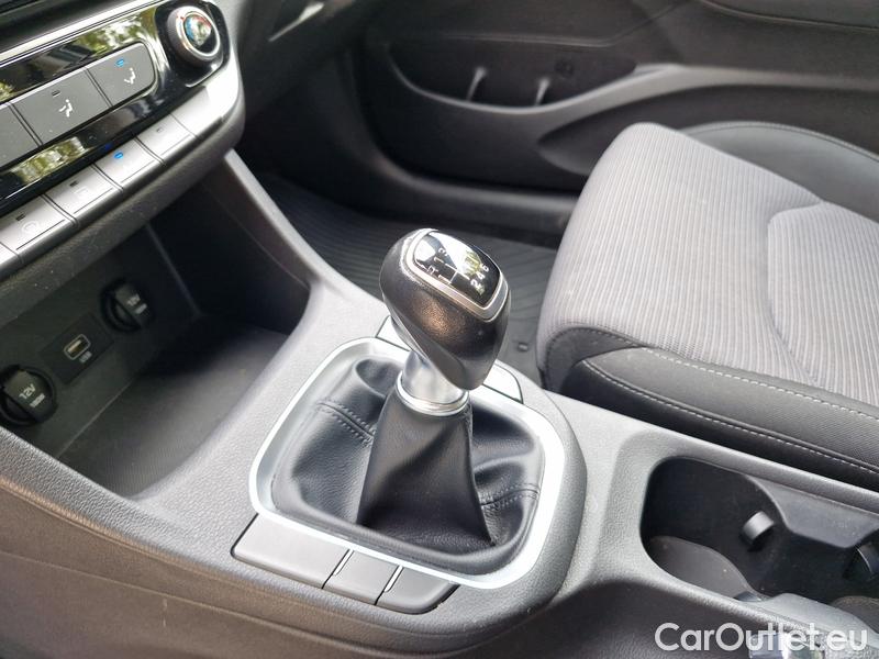  Hyundai  i30   cw (PD)(2017->)  kom.1.6CRDi 115 Comfort #10
