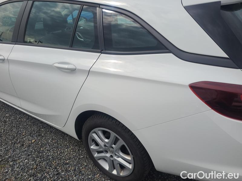  Opel  Astra  SportsTourer (2022) ST 1.5CDTi 77 Edition 5d #5