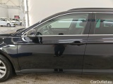  Volkswagen  Passat Volkswagen  Variant 1.5 TSI 7-DSG Comfortline 5d #27