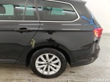  Volkswagen  Passat Volkswagen  Variant 1.5 TSI 7-DSG Comfortline 5d #35