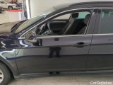  Volkswagen  Passat Volkswagen  Variant 1.5 TSI 7-DSG Comfortline 5d #9