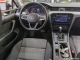 Volkswagen  Passat Volkswagen  Variant 1.5 TSI 7-DSG Comfortline 5d #30
