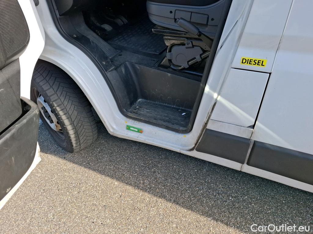  Fiat  Ducato FIAT   2014  4P  Fourgon tôlé 3 0 M H2 2 3 Multijet 120 Pack Pro Nav #7
