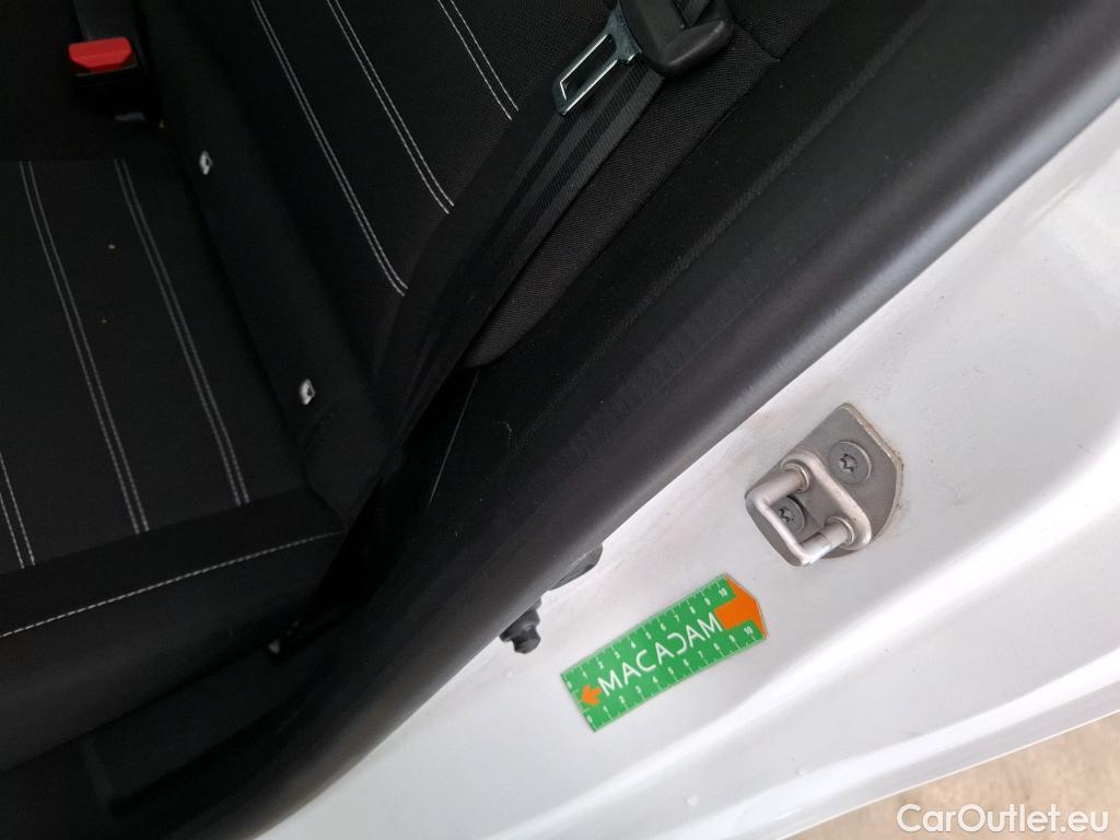  Dacia  Sandero  III Confort 1.0 TCe 90CV BVM5 E6d #15
