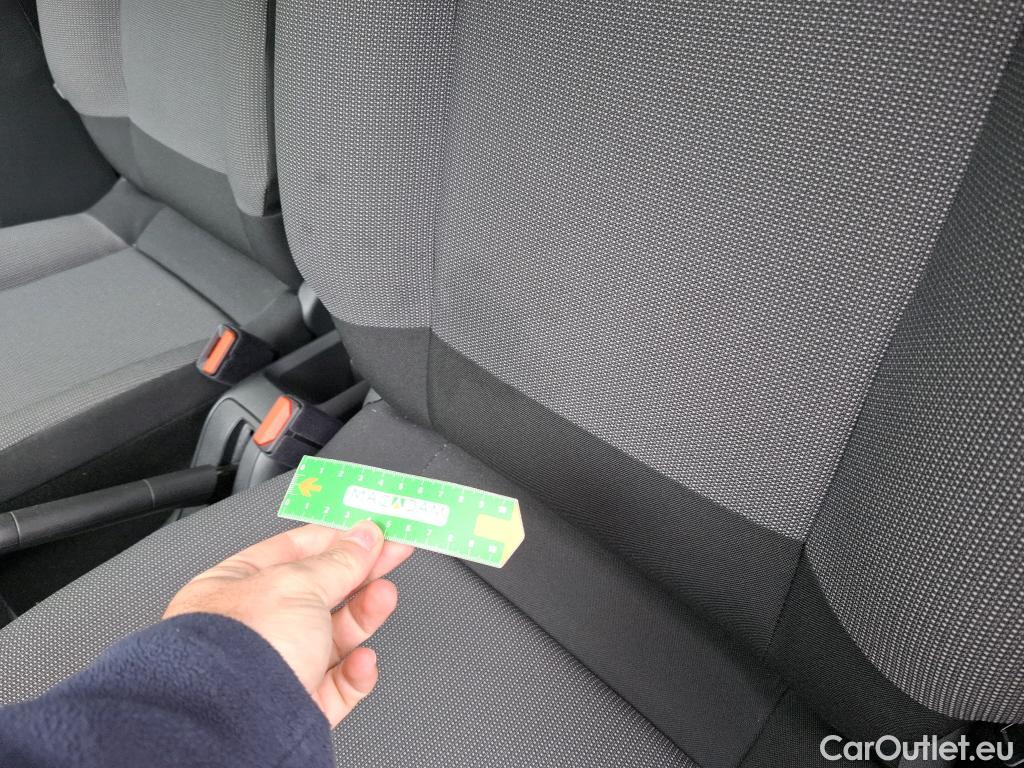  Citroen  C3  Feel Business 1.2 PureTech 80CV BVM5 E6d #8