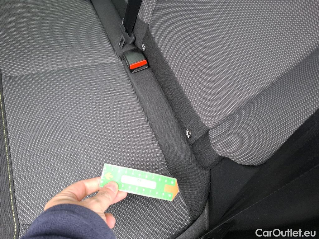  Citroen  C3  Feel Business 1.2 PureTech 80CV BVM5 E6d #10