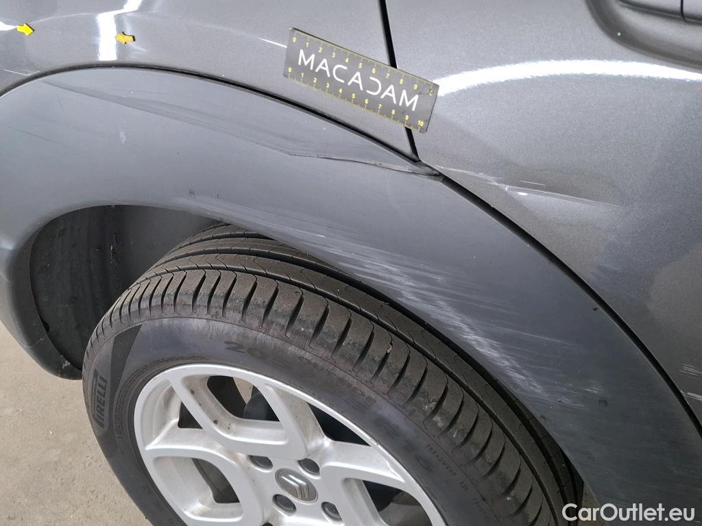  Citroen  C4 Cactus  Feel Business 1.2 PureTech 110CV BVM6 E6dT #36
