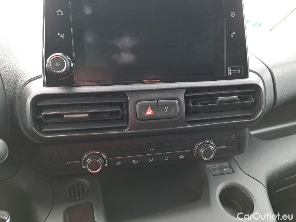  Citroen  Berlingo  Fourgon Driver M 650 1.2 PureTech 130CV BVA8 E6d #24