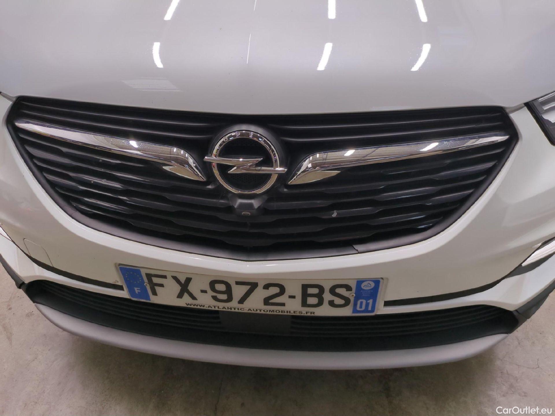  Opel   Grandland X Grandland X Elegance Business 1.5 130CV BVA8 E6d #26