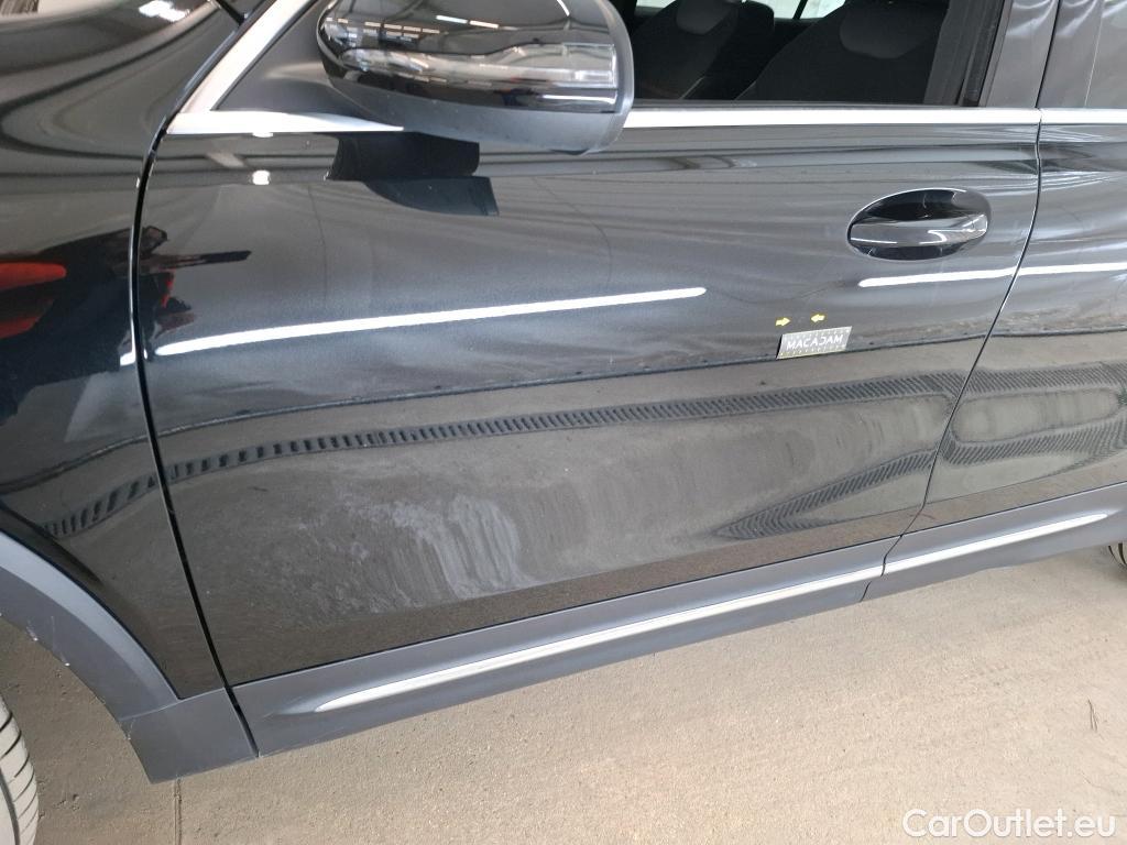  Mercedes  GLB  / 2019 / 5P / SUV  200 d AMG Line #19