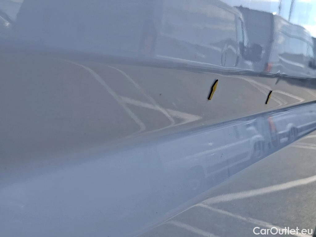  Fiat  Ducato FIAT   2014  4P  Fourgon tôlé 3 0 M H2 2 3 Multijet 120 Pack Pro Nav #16