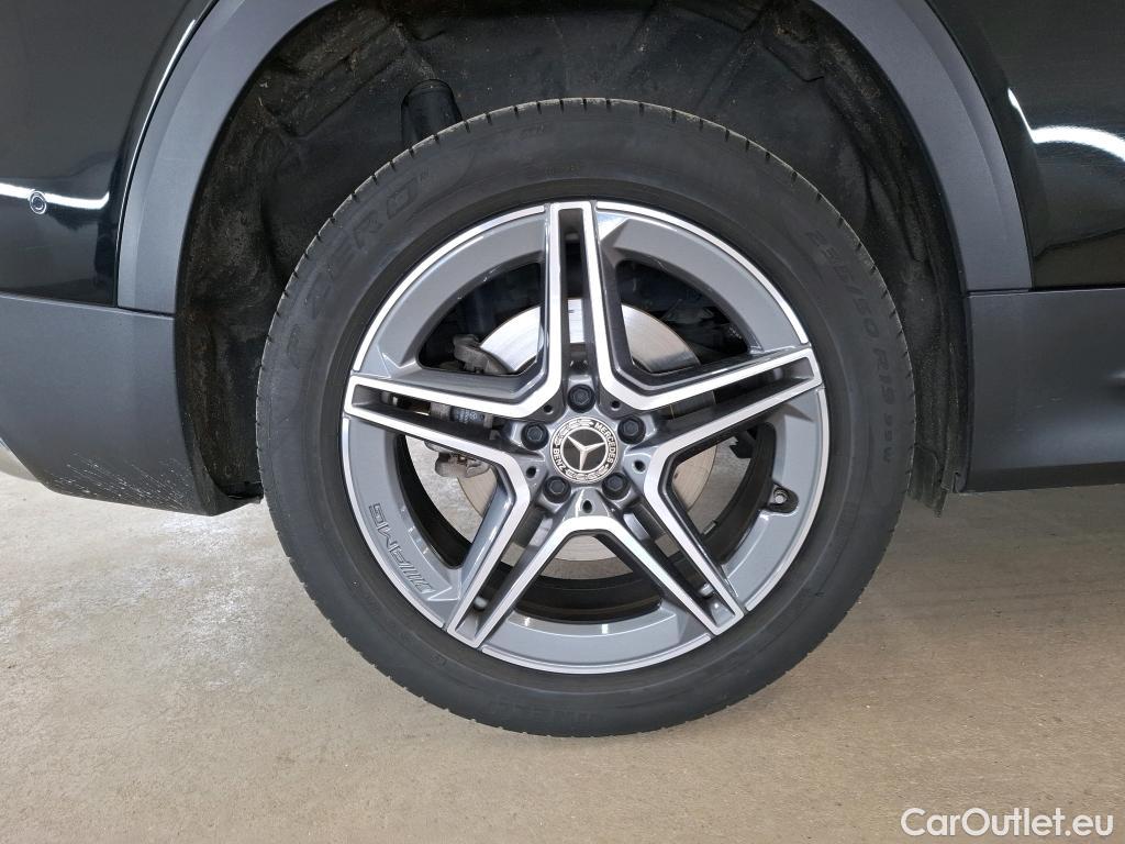  Mercedes  GLB  / 2019 / 5P / SUV  200 d AMG Line #29