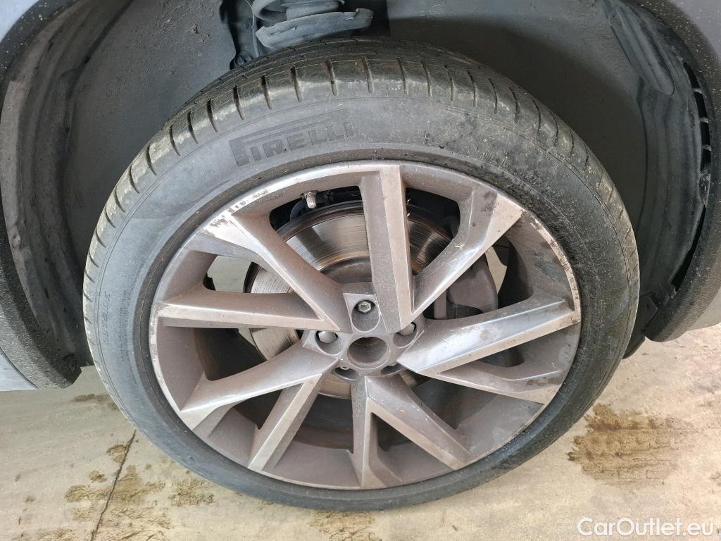  Skoda  Kodiaq SKODA   2016  5P  SUV 2 0 TDI 150 SCR DSG7 7 Pl  #20