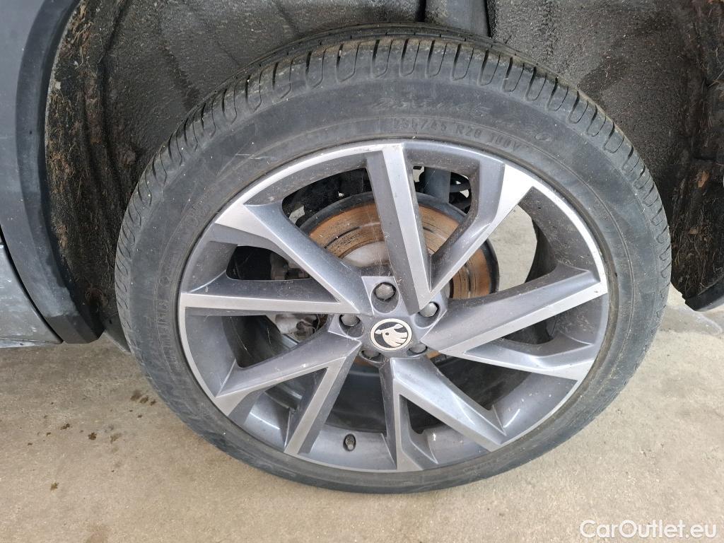  Skoda  Kodiaq SKODA   2016  5P  SUV 2 0 TDI 150 SCR DSG7 7 Pl  #61