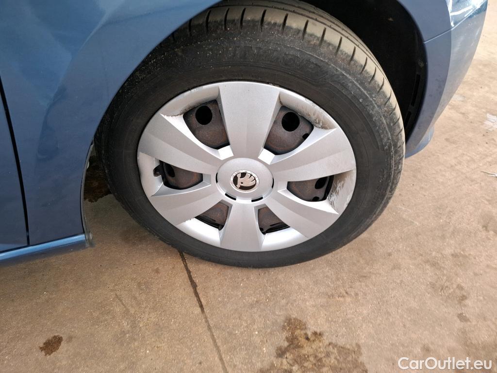  Skoda  Fabia  Business 1.0 MPI 60CV BVM5 E6dT #13