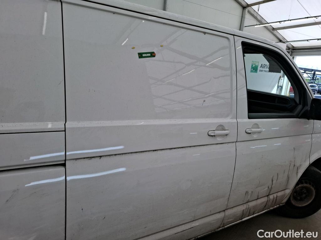  Volkswagen  Transporter  / 2019 / 4P / Fourgon tôlé 2.0 TDi 150 DSG7 L1H1 Business Line Plus #6