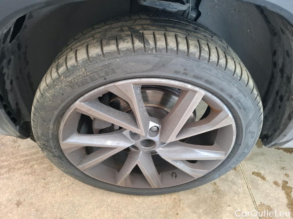  Skoda  Kodiaq SKODA   2016  5P  SUV 2 0 TDI 150 SCR DSG7 7 Pl  #14