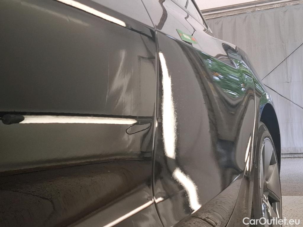  Tesla  Model 3 TESLA  / 2018 / 4P / Berline Grande Autonomie propulsion #4