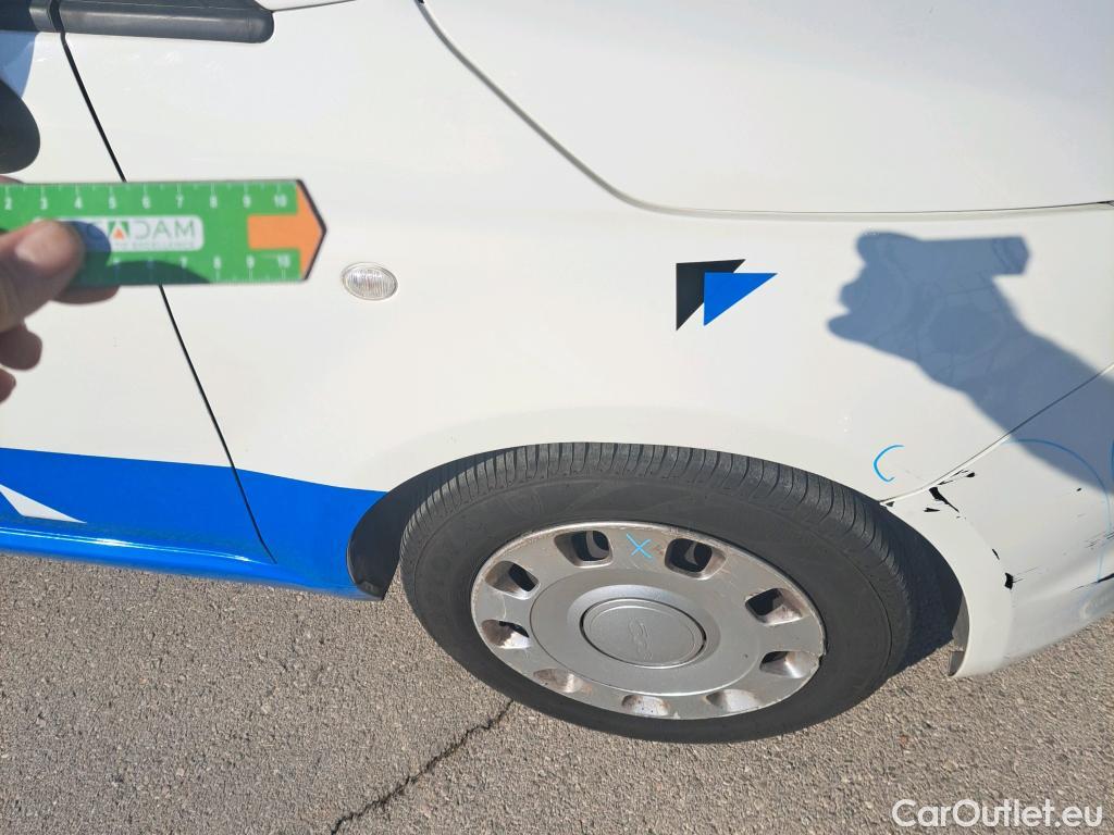  Fiat  500 FIAT  / 2015 / 3P / berlina con portón Pop 1.2 8v 51KW (69 CV) #66