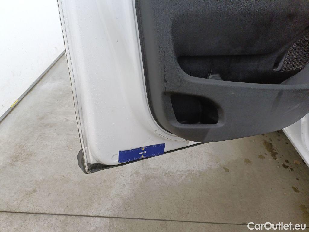 Peugeot  Expert Peugeot  Utility XL DC SNOECKS Premium 2.0 BlueHDi 120PK MAN6 4d #31