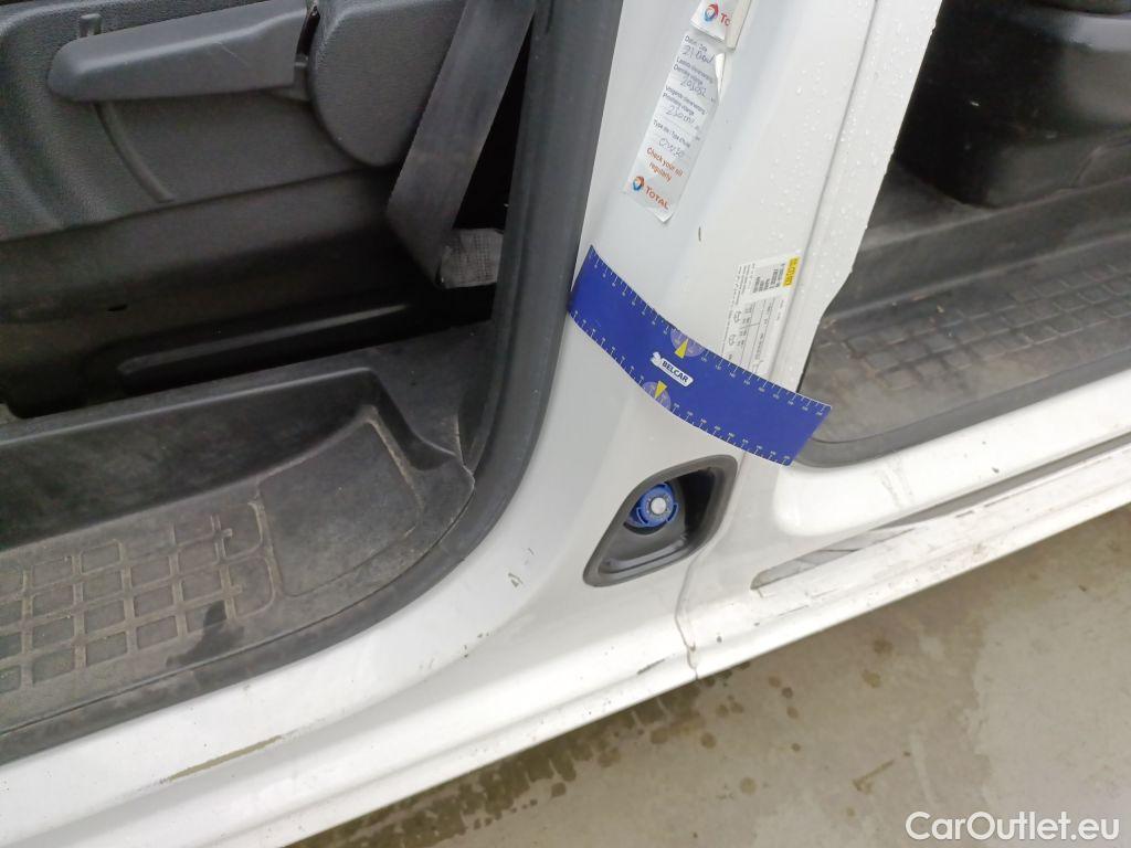 Peugeot  Expert Peugeot  Utility XL DC SNOECKS Premium 2.0 BlueHDi 120PK MAN6 4d #33