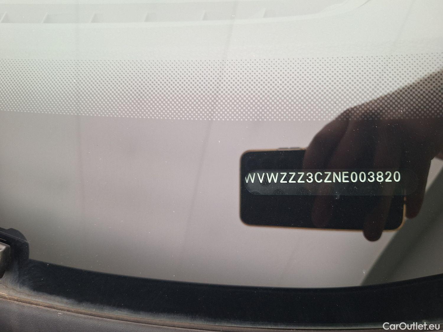 Volkswagen  Passat VW,  Variant FL'19, Volkswagen  Variant 2.0 TDI SCR 110kW DSG7 S #13
