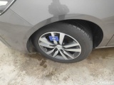  Peugeot  308 Peugeot  SW 1.5 BlueHDi 130 DPF S&S Allure 5d #30