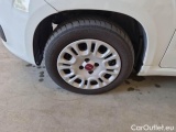  Fiat  Panda FIAT  / 2011 / 5P / BERLINA 1.2 69CV E6 EASY #20