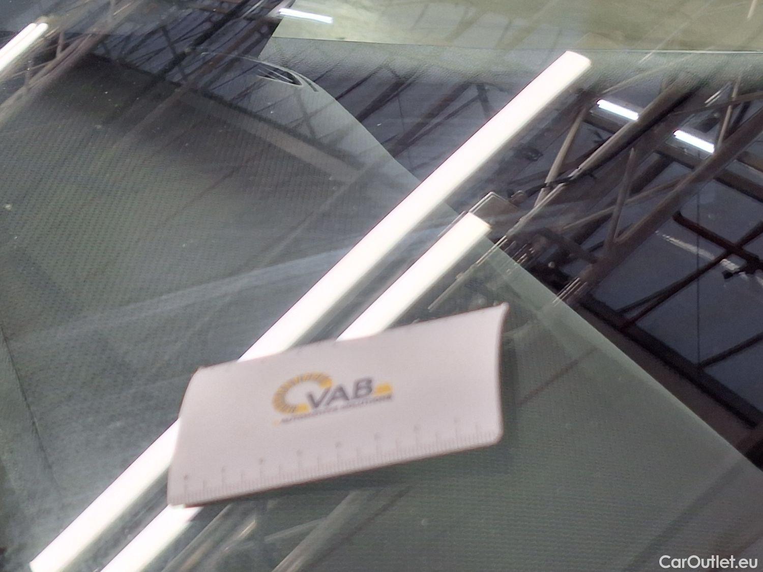  Opel  Corsa Opel,  '19, Opel  1.2 Turbo 74kW S/S Elegance 5d #44
