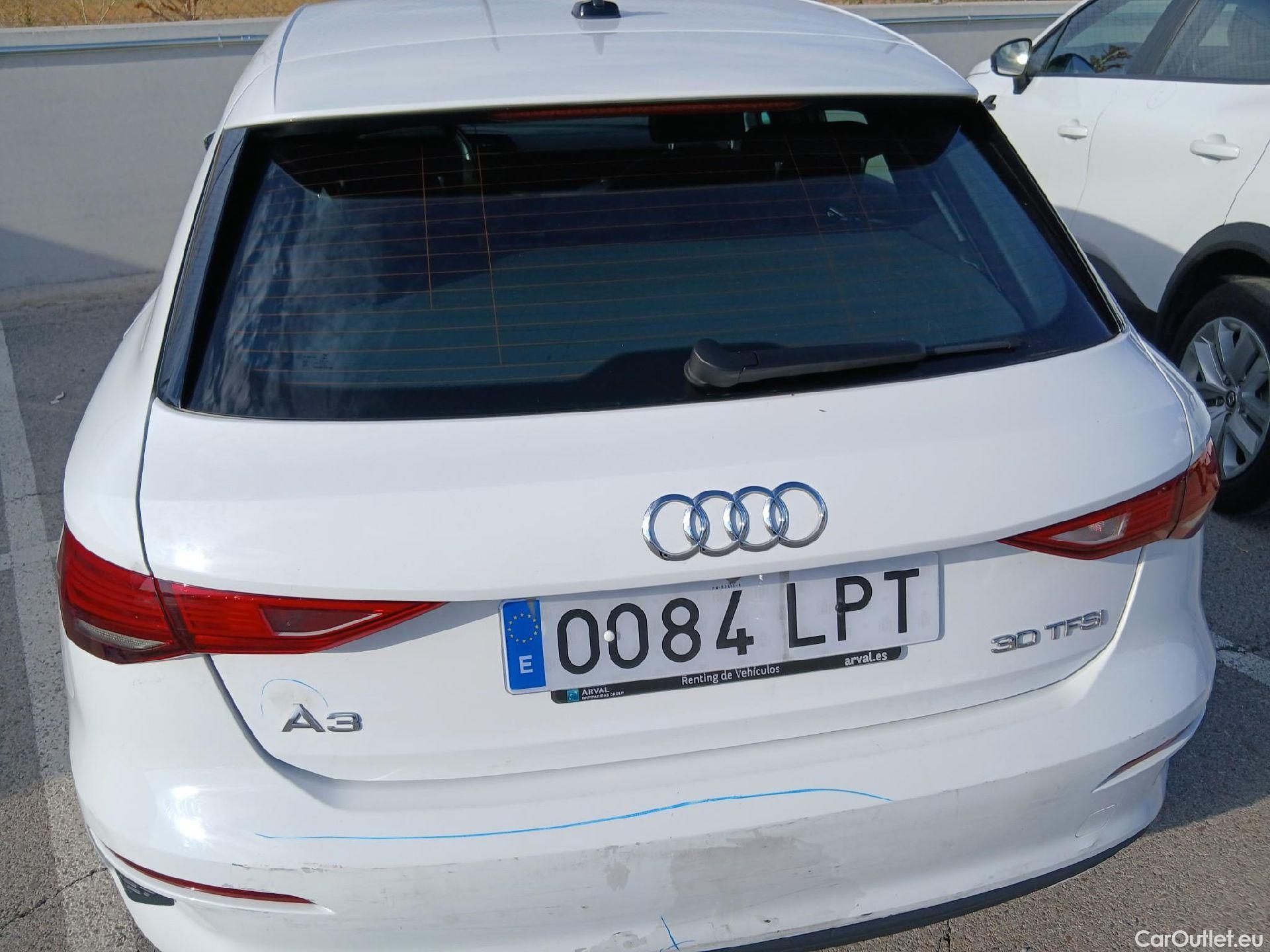  Audi  A3 AUDI  / 2020 / 5P / berlina con portón Sportback 30 TFSI 81kW (110CV) S tronic #24