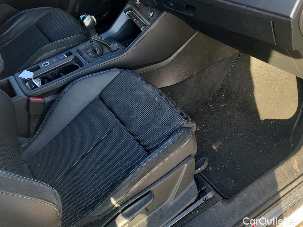  Audi  Q3 AUDI  Sportback / 2019 / 5P / todoterreno 40 TDI 140kW S tronic Quattro Black Line #16
