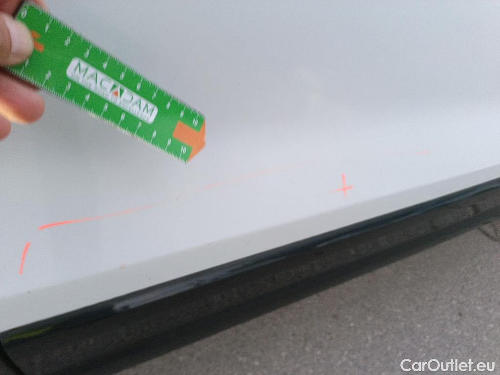  Audi  Q2 AUDI  / 2016 / 5P / todoterreno Design 30 TFSI 85kW (116CV) (AC) #6