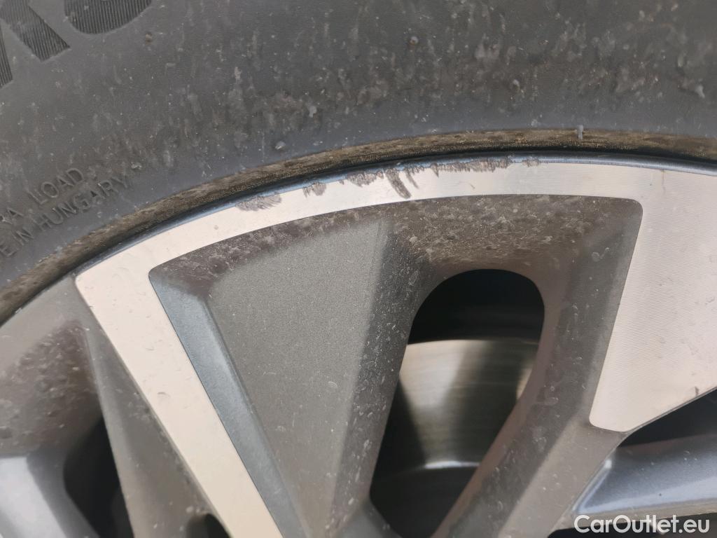  Hyundai  Tucson HYUNDAI  / 2020 / 5P / todoterreno 1.6 CRDI 100kW (136CV) 48V Tecno DCT 2C #9