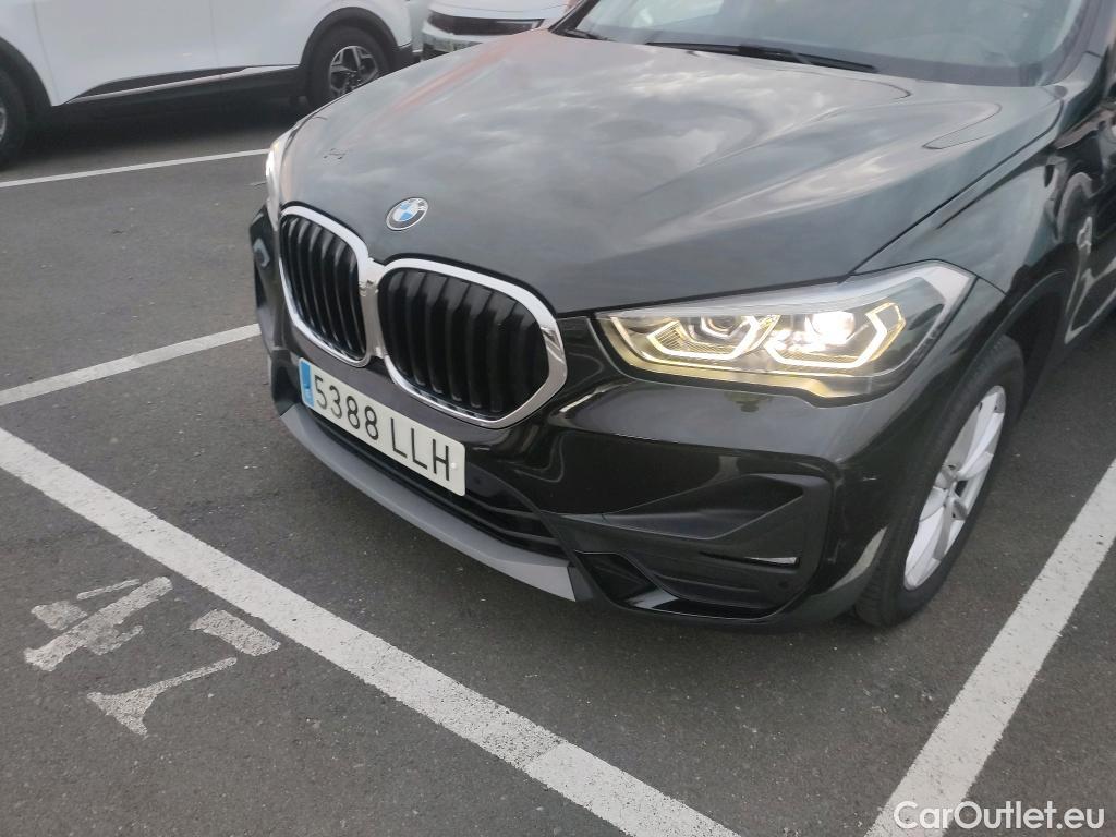  Bmw  X1 BMW  / 2019 / 5P / todoterreno sDrive18dA Corporate #13