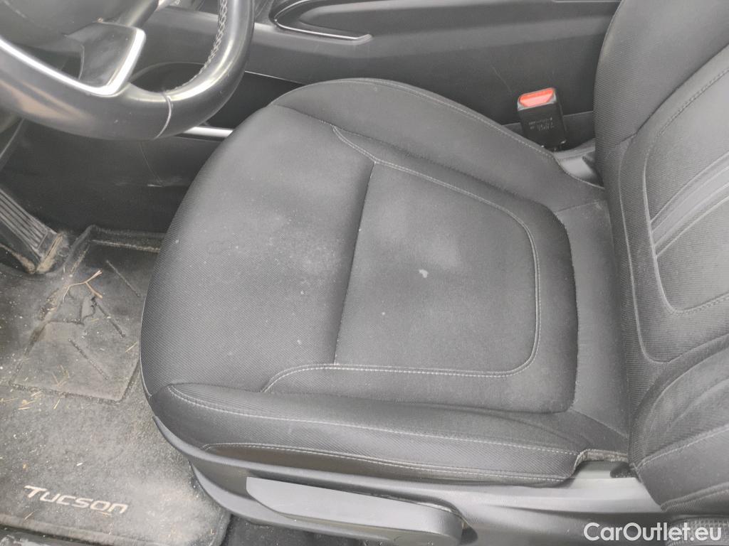  Hyundai  Tucson HYUNDAI  / 2020 / 5P / todoterreno 1.6 CRDI 100kW (136CV) 48V Tecno DCT 2C #6
