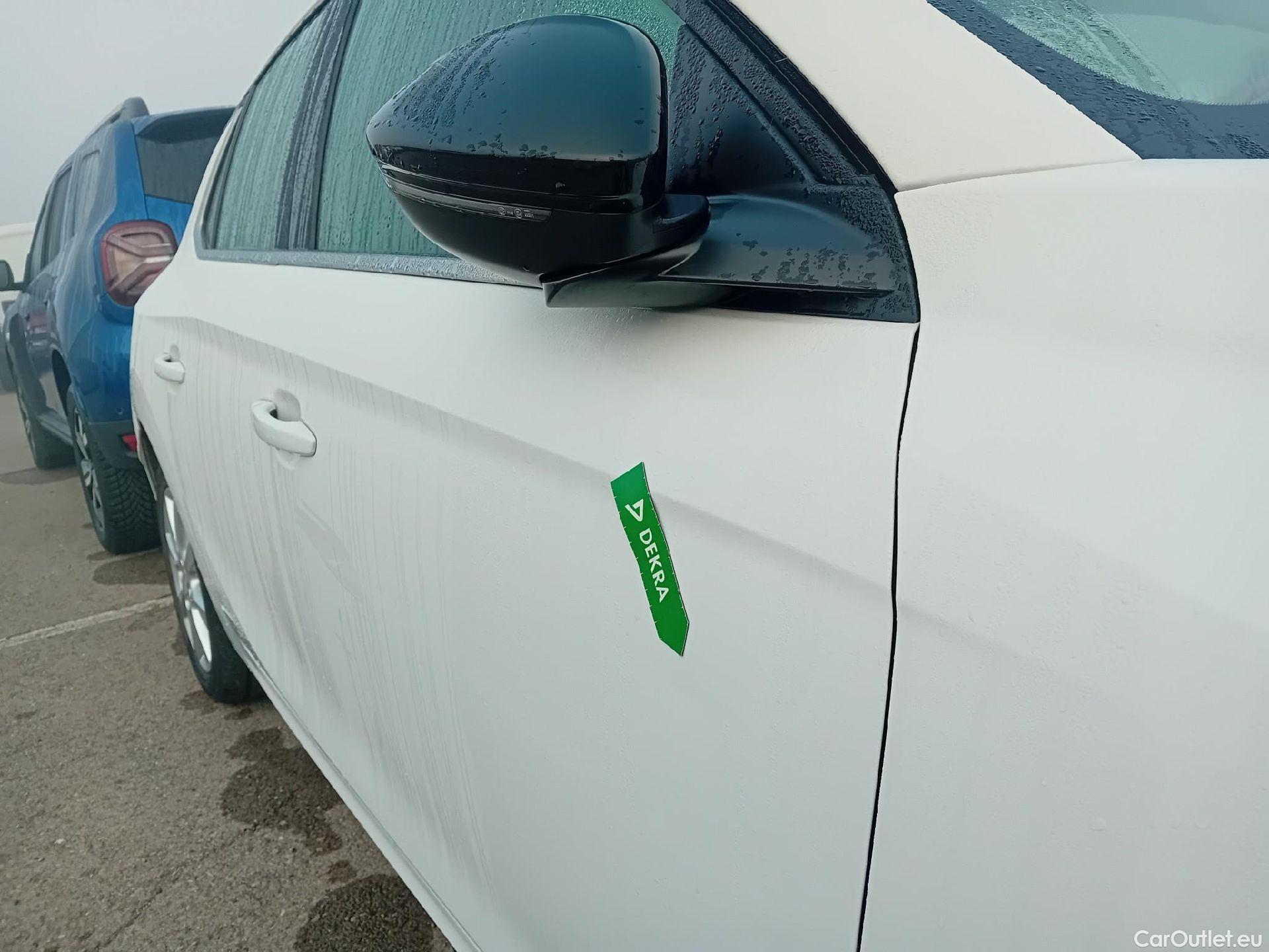  Opel  Corsa OPEL  / 2019 / 5P / berlina con portón 1.2T XHL 74kW (100CV) Elegance (CX) #14