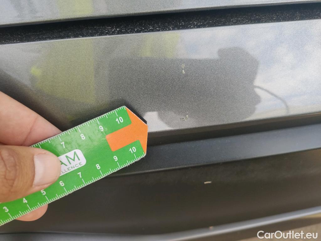  Nissan  Qashqai NISSAN  / 2021 / 5P / todoterreno DIG-T 116kW Xtronic N-Connecta #24