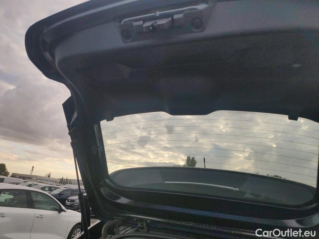  Opel  Corsa OPEL  / 2019 / 5P / berlina con portón 1.2T XHL 74kW (100CV) Elegance #11