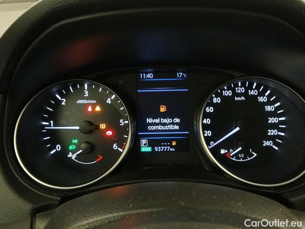  Nissan  Qashqai NISSAN  / 2017 / 5P / todoterreno dCi 150CV (110kW) Xtronic 4WD ACENTA #25