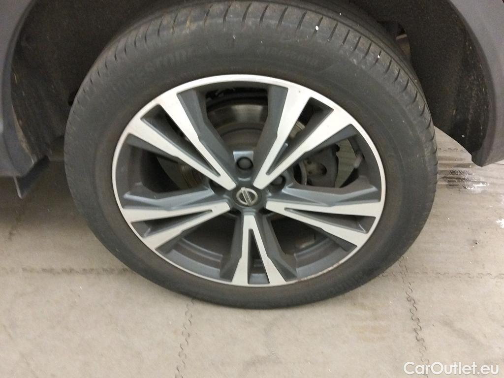  Nissan  Qashqai NISSAN  / 2017 / 5P / todoterreno dCi 150CV (110kW) Xtronic 4WD ACENTA #1