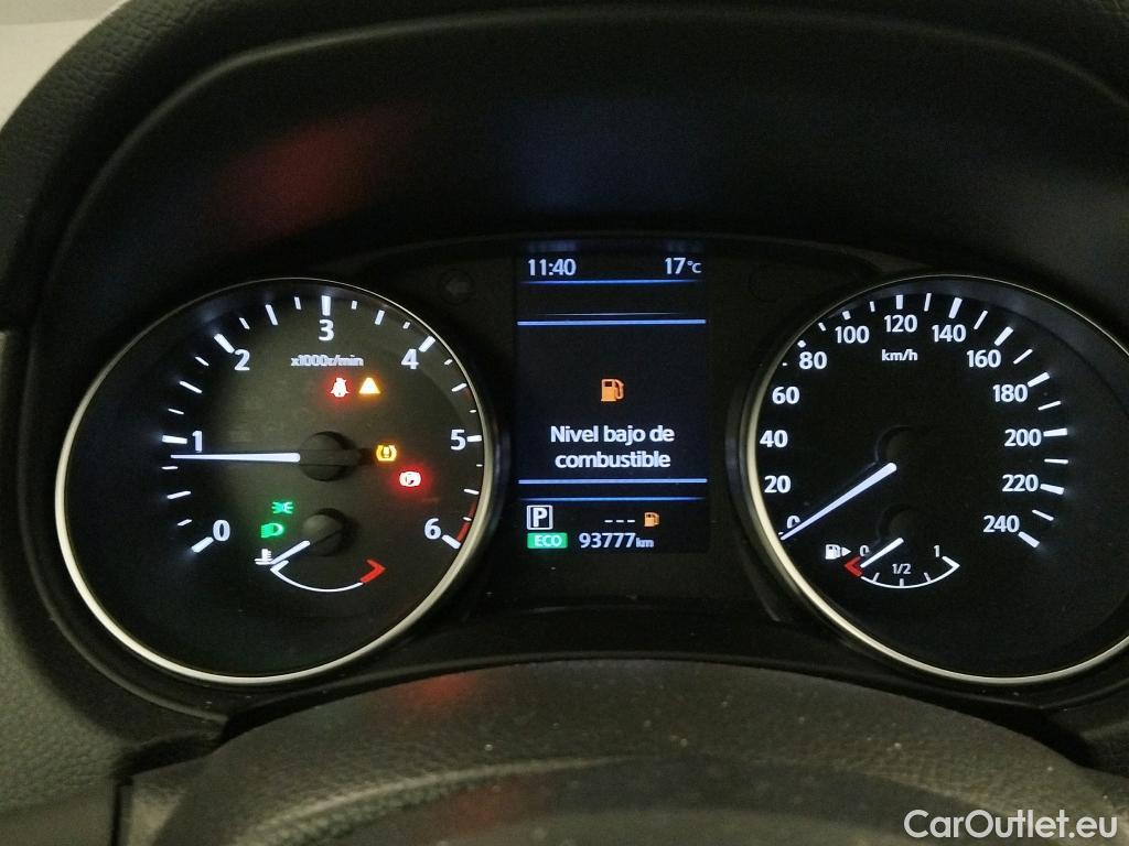  Nissan  Qashqai NISSAN  / 2017 / 5P / todoterreno dCi 150CV (110kW) Xtronic 4WD ACENTA #24