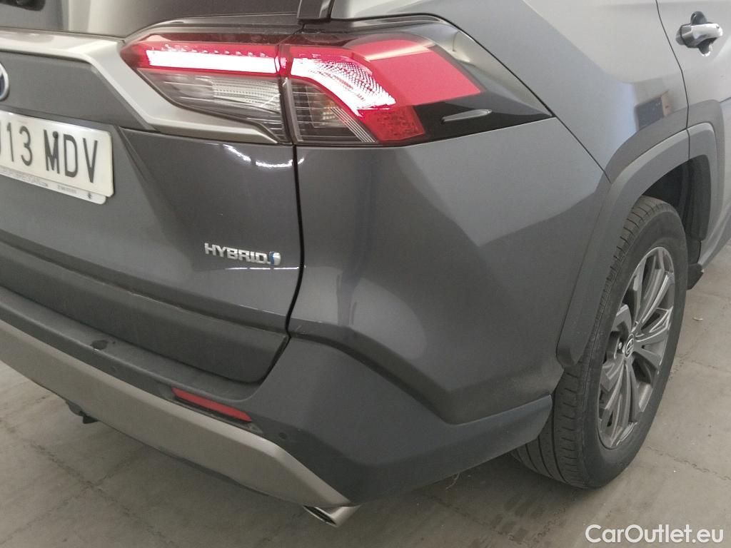  Toyota  RAV4 TOYOTA  / 2018 / 5P / todoterreno 2.5l 220H Advance #13