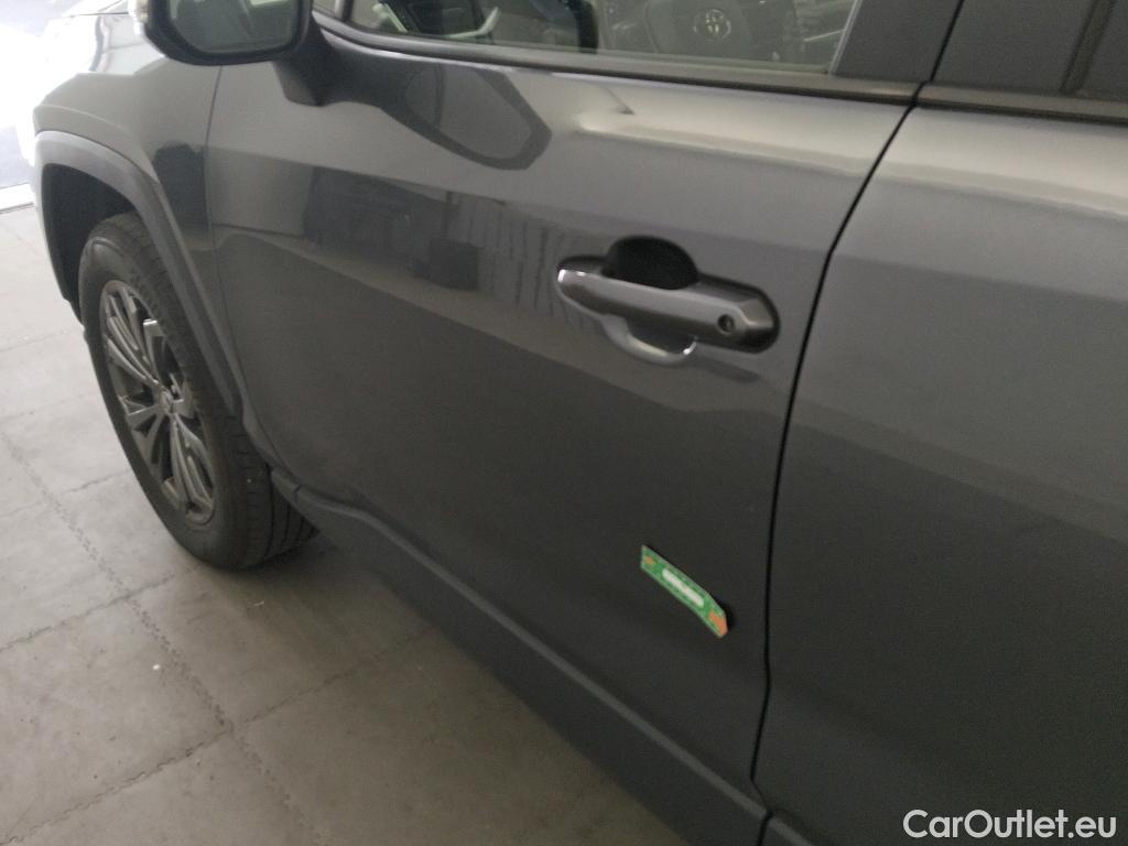  Toyota  RAV4 TOYOTA  / 2018 / 5P / todoterreno 2.5l 220H Advance #21