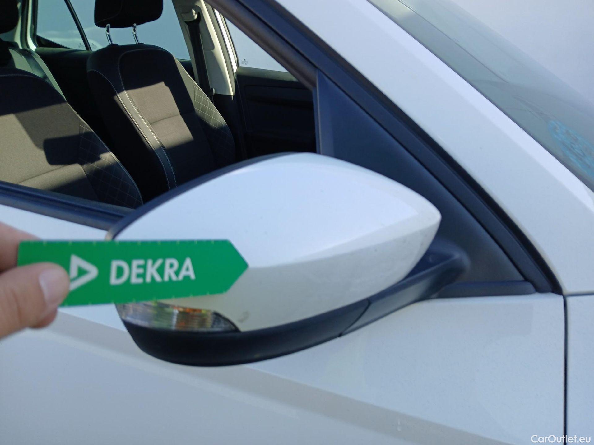  Skoda  Fabia SKODA  / 2018 / 5P / berlina con portón 1.0 TSI 70KW (95cv) Ambition Plus(SP) (AC) #27